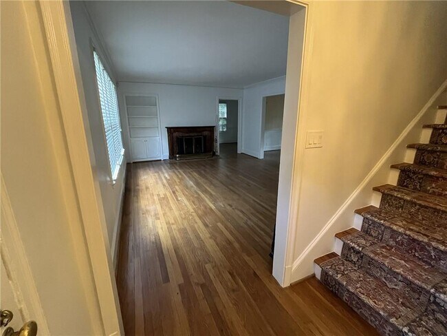 250 Brighton Rd NE in Atlanta, GA - Building Photo - Building Photo
