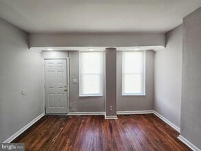 1910 Sigel St in Philadelphia, PA - Building Photo - Building Photo