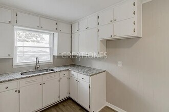 1248 Forest St in Birmingham, AL - Building Photo - Building Photo