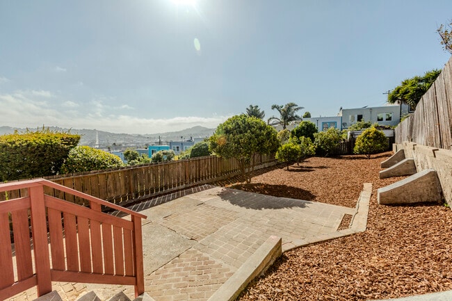 property at 316 Bridgeview Dr