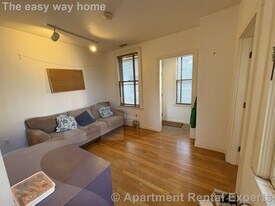 339 Broadway in Cambridge, MA - Building Photo