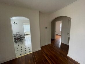 2727 Stratford Dr in Greensboro, NC - Building Photo - Building Photo