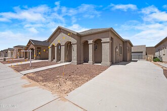 14329 Bill Lazor Pkwy in El Paso, TX - Building Photo - Building Photo