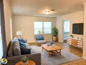 478 W 58th St in Jacksonville, FL - Foto de edificio - Building Photo