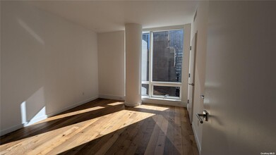 325 Lexington Ave in New York, NY - Building Photo - Building Photo