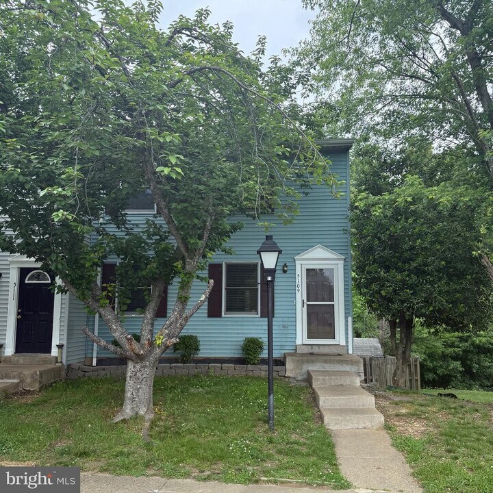 5109 Pecan Dr in Fredericksburg, VA - Building Photo