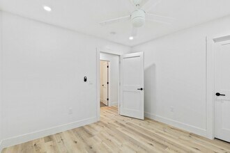 15655 Regal Hill Cir in Dallas, TX - Building Photo - Building Photo