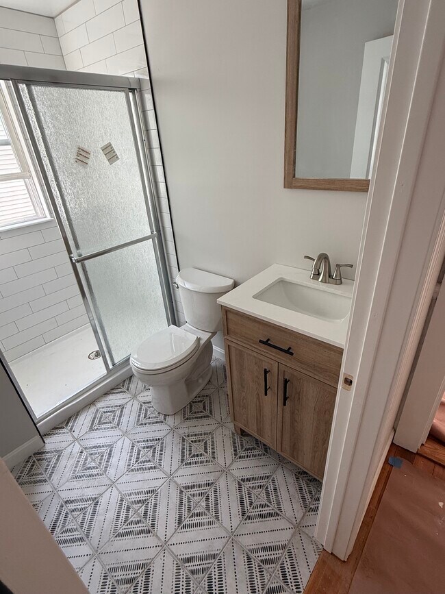 86A Quincy St, Unit 2 in Medford, MA - Foto de edificio - Building Photo