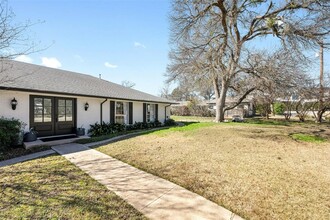 703 Grey Fox Trail in Austin, TX - Building Photo - Building Photo