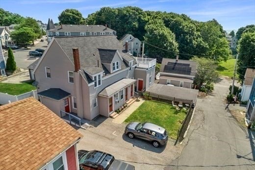 6 Wentzell Ave in Beverly, MA - Building Photo - Building Photo