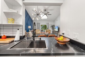 908 Lakeview Cir in Royal Palm Beach, FL - Building Photo - Building Photo