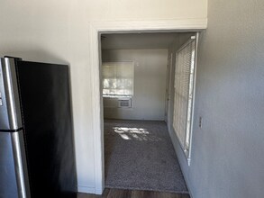 300 Delmar Ct in Fort Worth, TX - Foto de edificio - Building Photo