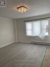 55 Glendale Ave in Ottawa, ON - Building Photo - Building Photo