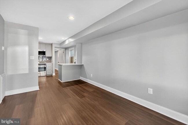 1409 Hopkins St NW in Washington, DC - Building Photo - Building Photo