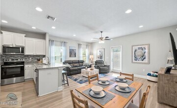 7662 Shadow Lake Dr in Panama City Beach, FL - Building Photo - Building Photo