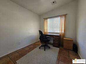 31765 Victor Rd in Cathedral City, CA - Building Photo - Building Photo