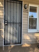 3356 W 33rd St in Cleveland, OH - Building Photo