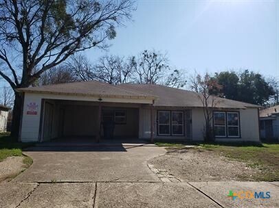 1206 Middleton St in Killeen, TX - Foto de edificio