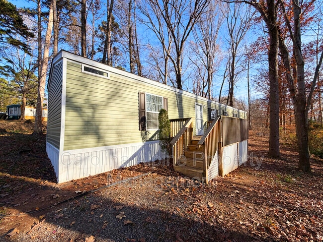 property at 786 Skylark Ln