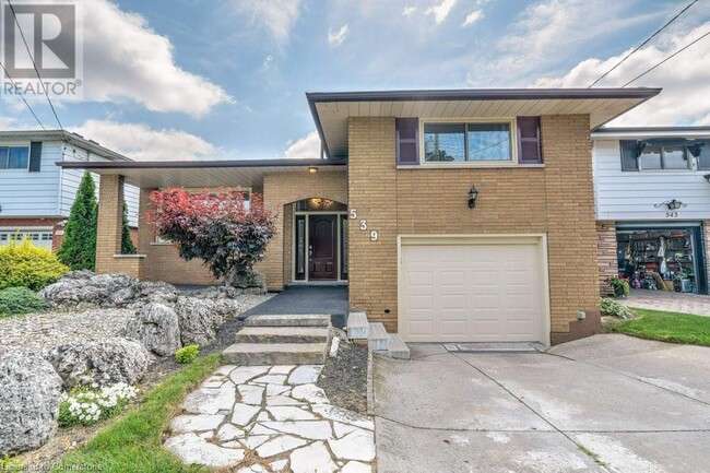 539 Upper Paradise Rd in Hamilton, ON - Building Photo - Building Photo