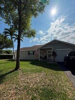 14552 SW 142nd Pl in Miami, FL - Building Photo