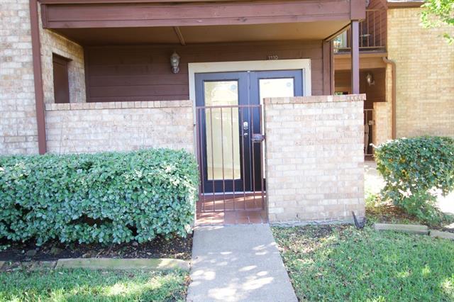 1700 Baird Farm Cir in Arlington, TX - Building Photo - Building Photo