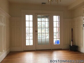 209 Chestnut Hill Ave in Boston, MA - Building Photo - Building Photo