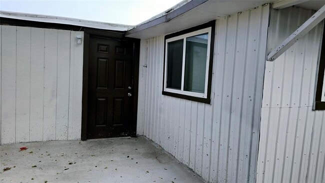 101 S Lockhart St #C C in Manor, TX - Building Photo - Building Photo