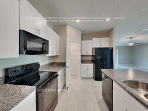 1856 Crinkle Leaf Ct in Ruskin, FL - Building Photo - Building Photo