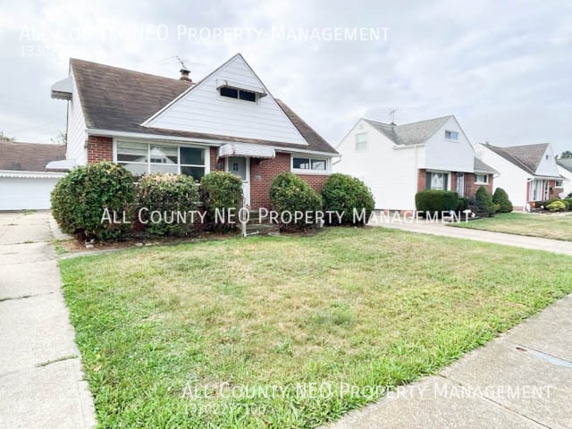 21260 Carol Dr in Cleveland, OH - Building Photo - Building Photo