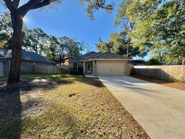 1311A Keturah St in Niceville, FL - Building Photo