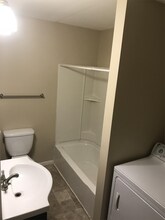 139 Madison Ave-Unit -1 in Albany, NY - Building Photo - Building Photo