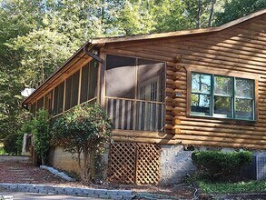 121 Cater Dr in Powdersville, SC - Building Photo - Building Photo