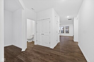 15988 Tharp Wds Dr in Fishers, IN - Building Photo - Building Photo