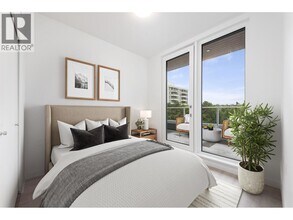 1680 Adanac St in Vancouver, BC - Building Photo - Building Photo