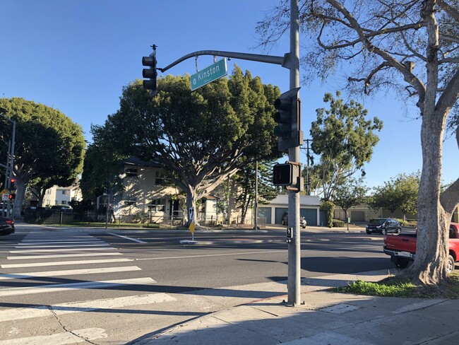 5304 Kinston Ave in Culver City, CA - Building Photo - Building Photo