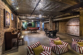 Cherokee Arms in Memphis, TN - Building Photo - Interior Photo