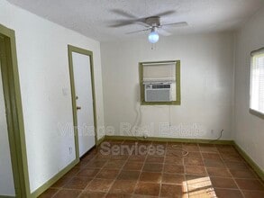 309 W Comanche Ave in Tampa, FL - Building Photo - Building Photo