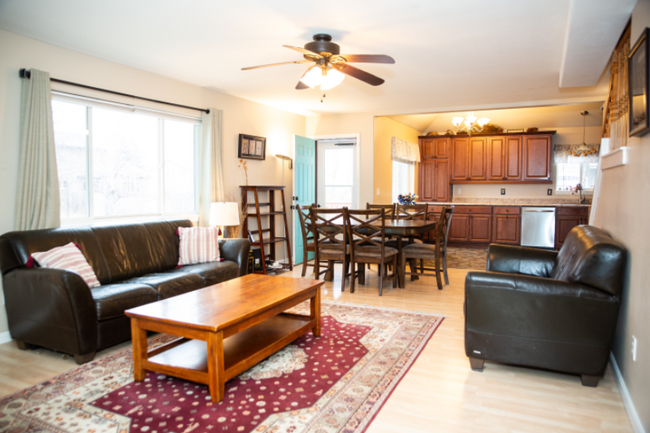 property at 1335 N Cedar Hls Dr