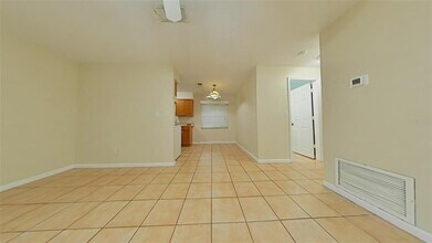 2010 Amherst Ave in Orlando, FL - Building Photo - Building Photo