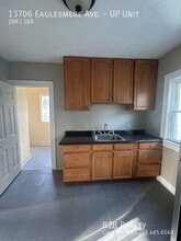 13706 Eaglesmere Ave in Cleveland, OH - Building Photo - Building Photo