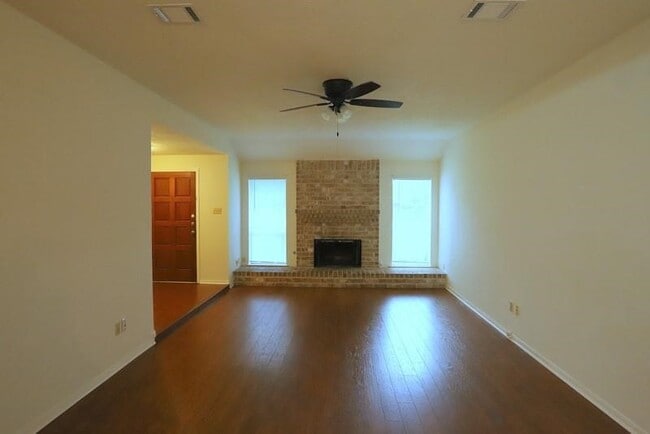 1210 Strawberry Park Ln in Katy, TX - Building Photo - Building Photo