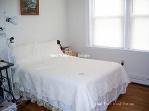 15 Colborne Rd, Unit 12 in Boston, MA - Building Photo - Building Photo