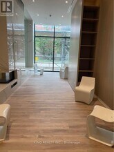 370 Martha St in Burlington, ON - Building Photo - Building Photo