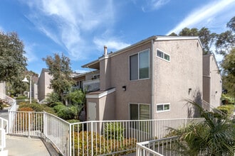 Mirabella Point in San Diego, CA - Building Photo - Building Photo
