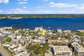 310 SE Denver Ave in Stuart, FL - Building Photo - Building Photo