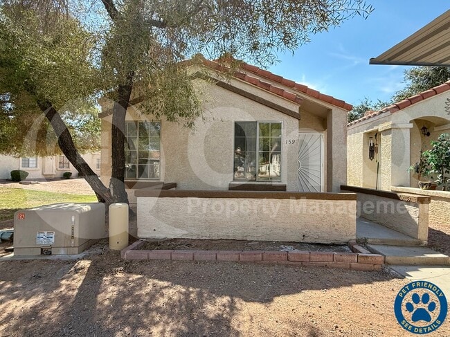 property at 726 S Nebraska St
