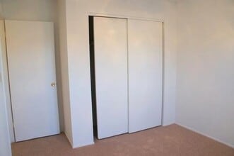 715 White Oak Dr in O'Fallon, IL - Building Photo - Building Photo
