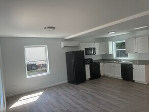 86 West St in New Haven, CT - Building Photo - Building Photo