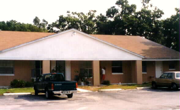 Country Squire Apartments in Oviedo, FL - Building Photo - Building Photo